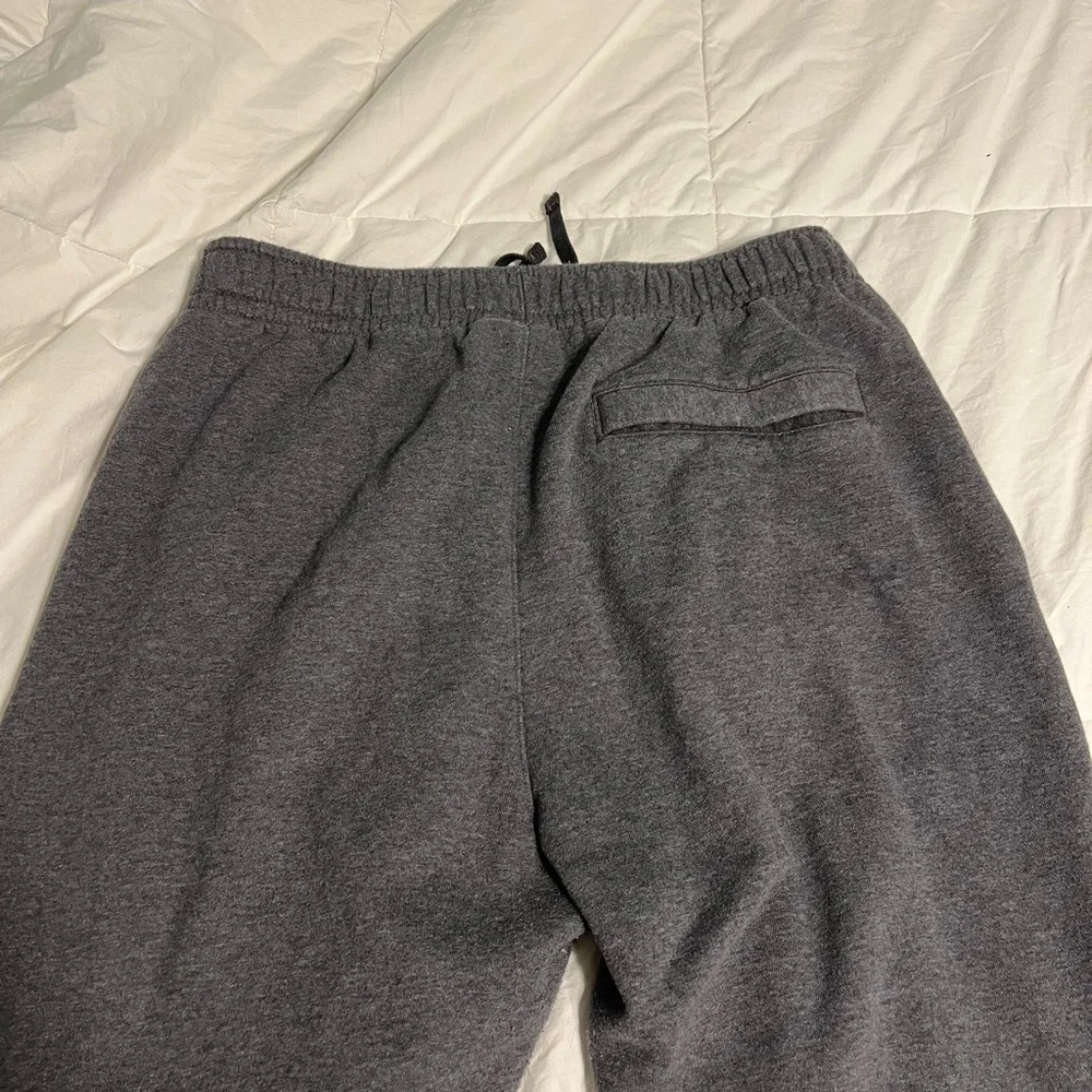 Nike Charcoal Gray Fleece Sweatpants